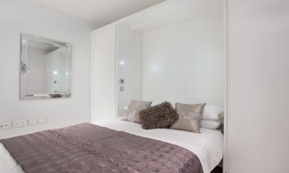 ksho_-_flat_24_central_st_giles_wc2_-_bedroom2_1-325x195